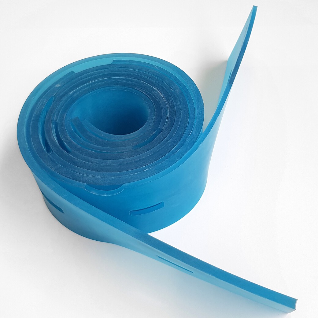 Rubber blade, oil resistant